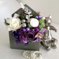 Flower box świąteczny biel z fioletem