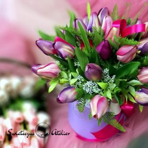 Box kwiatowy z tulipanami nr 409