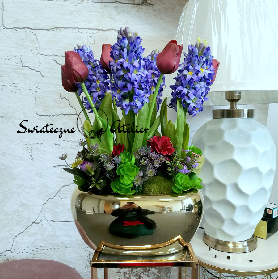 Wiosenna kompozycja kwiatowa hiacynty i tulipany nr 473