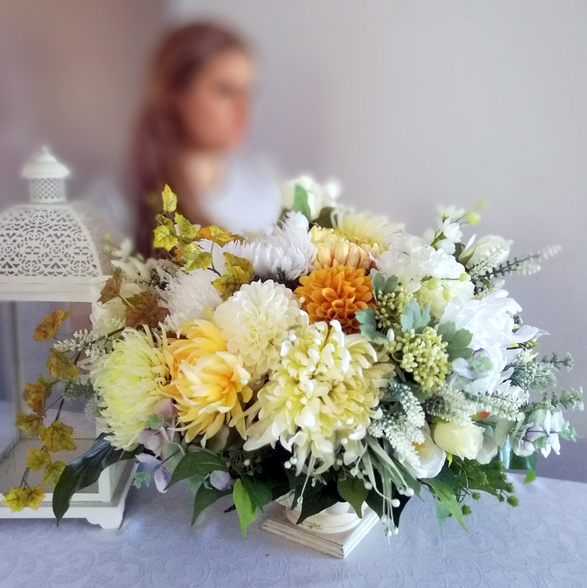 Kompozycja kwiatowa słoneczny październik nr 219