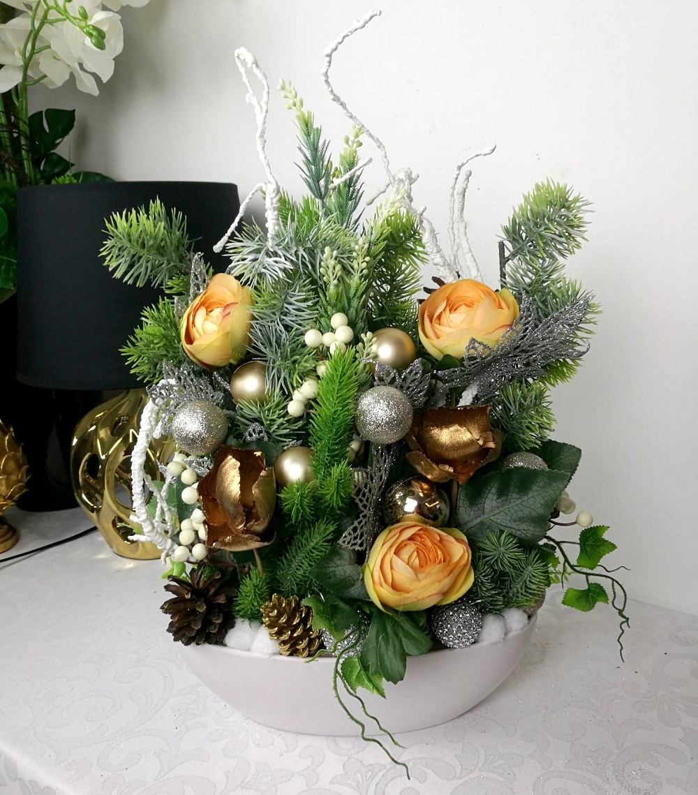 Dekoracja z gałązkami na święta nr 280