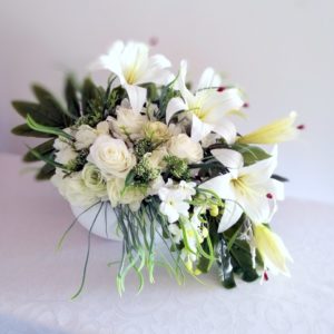 Dekoracja kwiatowa Niewinność nr 259