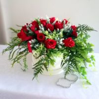 Flower box z czerwonymi różami Miłość nr 324