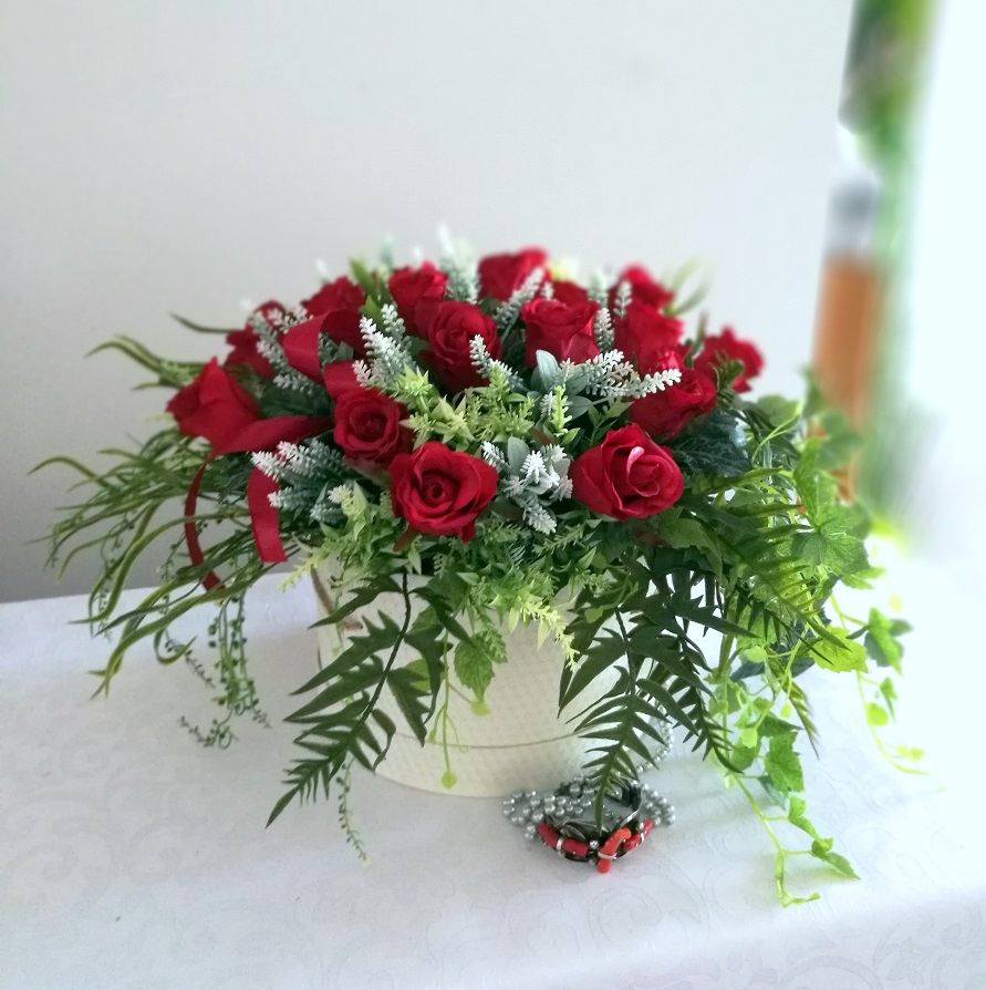 Flower box z czerwonymi różami Miłość nr 324