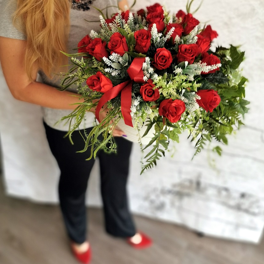 Flower box z czerwonymi różami Miłość nr 324