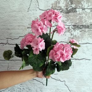 Sztuczna pelargonia różowa