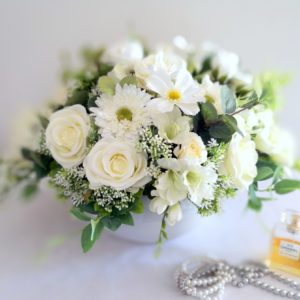 Dekoracja na stół Biała mgła nr 338