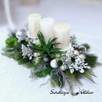 Srebrzysty stroik z sukulentami M nr 391