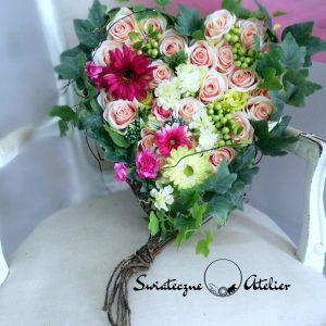 Stroik nagrobny Serce pamięci nr 439