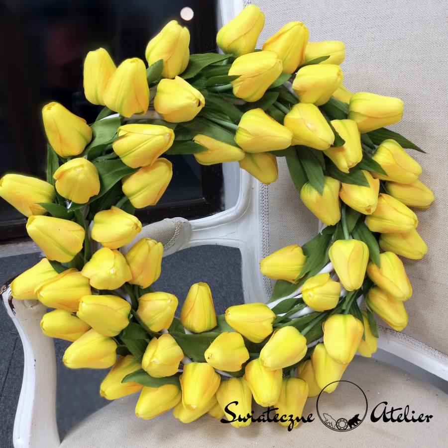 Wianek wiosenny z żółtymi tulipanami nr 166