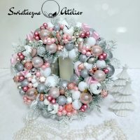 Świąteczny wianek Różowe święta nr 195