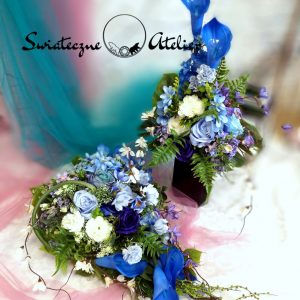 Zestaw nagrobny Niebieskie serce z bukietem nr 714