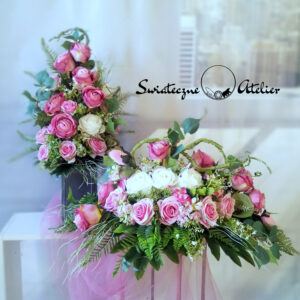 Bukiet i stroik nagrobny Cudowne róże nr 1174