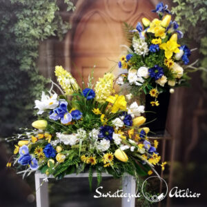 Wiosenny bukiet i stroik nagrobny nr 1235