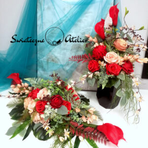 Stroik nagrobny z bukietem Czerwone kalie nr 1308